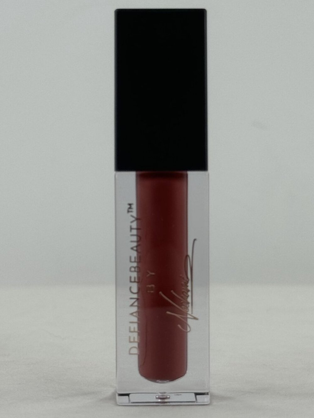 Defiance Beauty By Nadami Empower Luminous Liquid Lipstick 4.3ml 0.15oz NEW - Picture 3 of 9